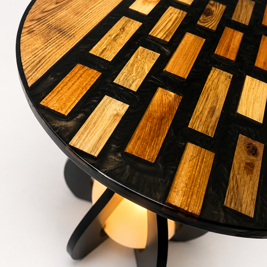 OCTA TABLE